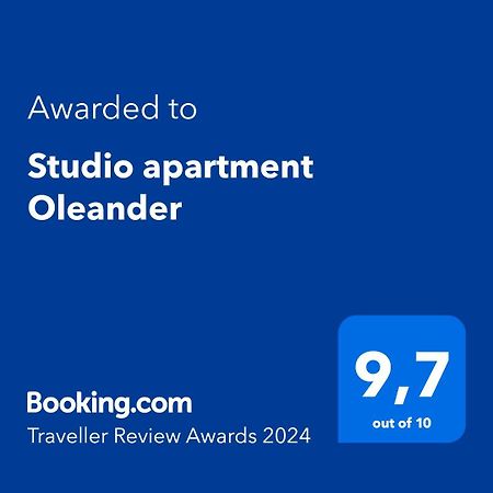 Studio Apartment Oleander Спліт Екстер'єр фото